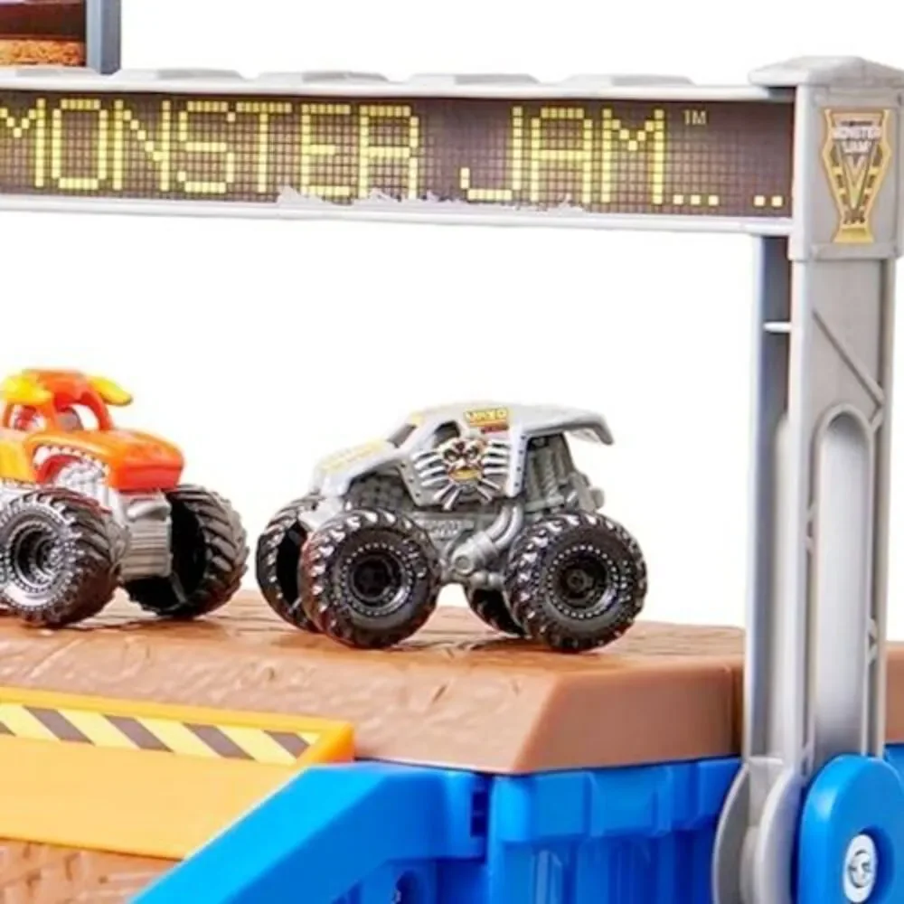 Monster Jam Official Max D Monster Truck, Die-Cast Vehicle 1:87 Scale Model